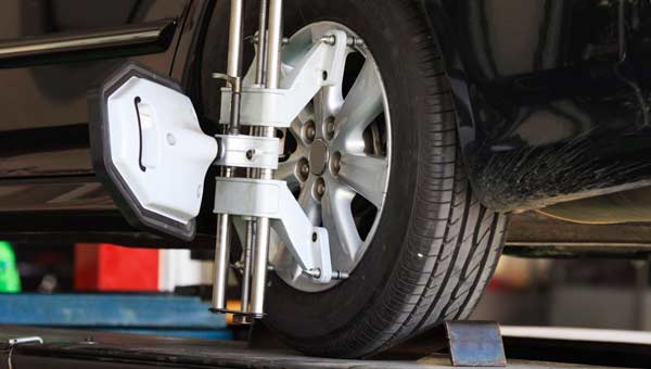 Когда обязательно нужно делать развал-схождение